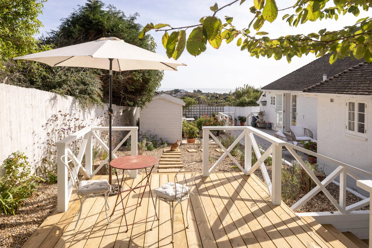 Timber terrace and outdoor dining